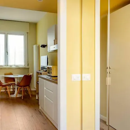 Monolocale Moderno Perfetto Per Trasfertewknd 아파트 밀라노