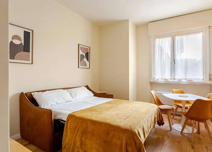 Vercelli 8 Prestige * Milán